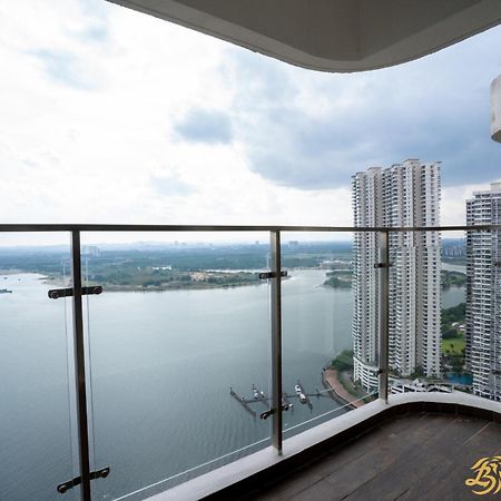 Scenic Country Garden Danga Bay By Lions Bay Apartment Johor Bahru Bagian luar foto