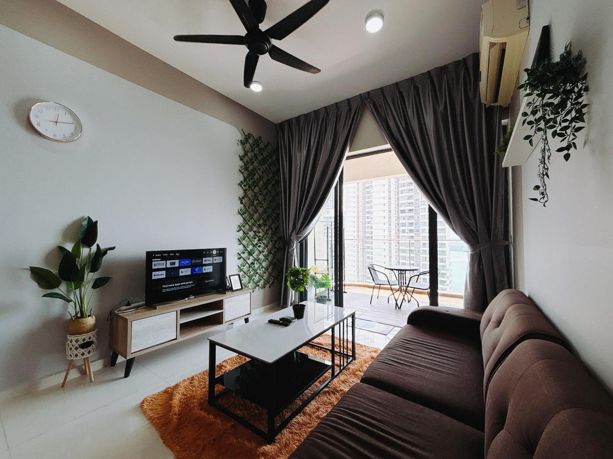 Scenic Country Garden Danga Bay By Lions Bay Apartment Johor Bahru Ruang foto